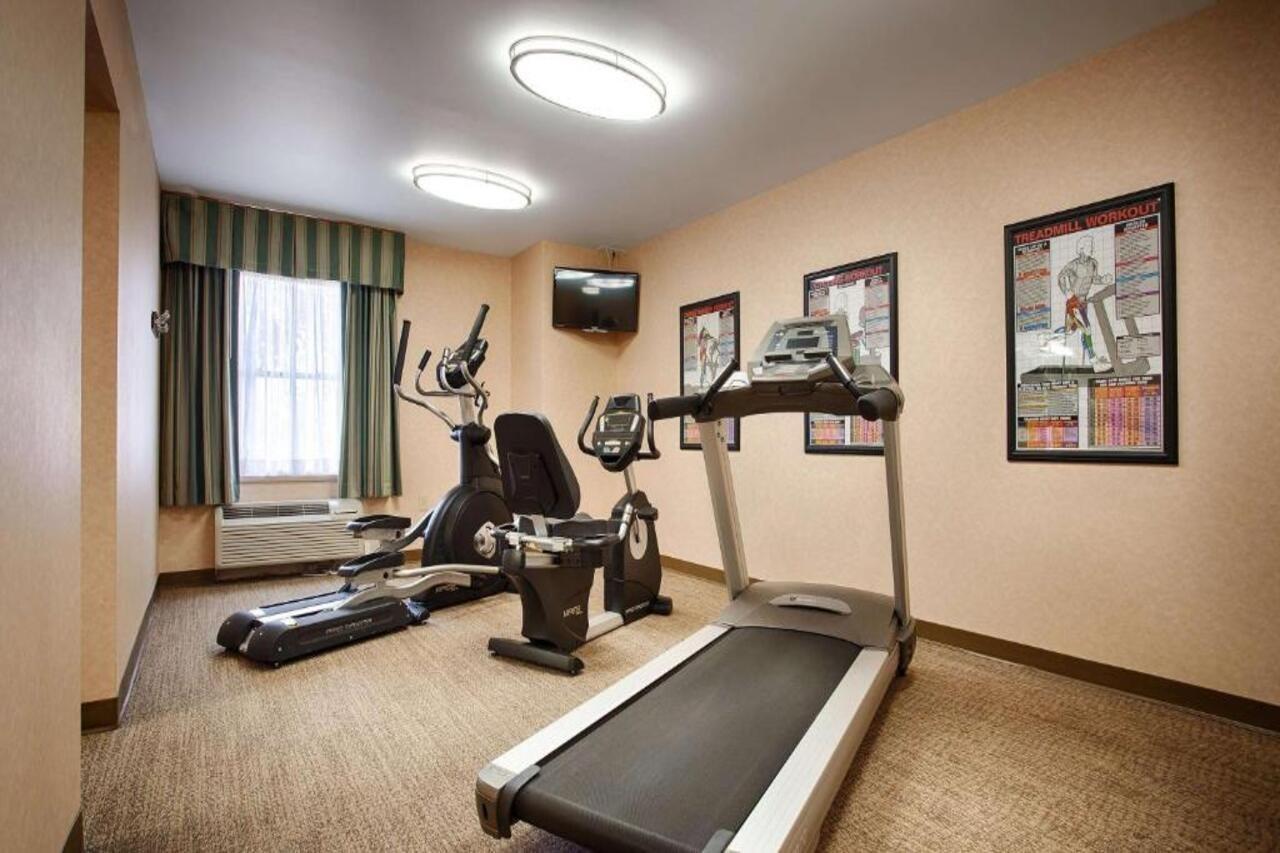 Best Western Plus Inn At Valley View Roanoke Exterior photo